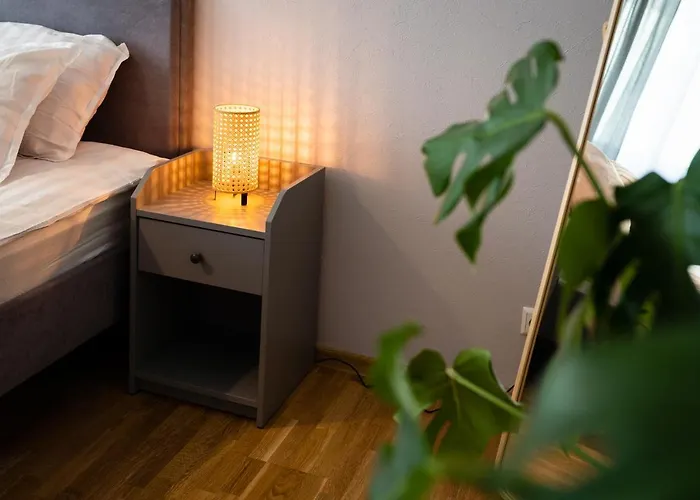 Leola Center Apartment